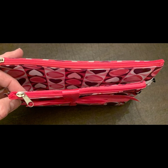 New WT (2) cosmetic bags - Picture 4 of 4